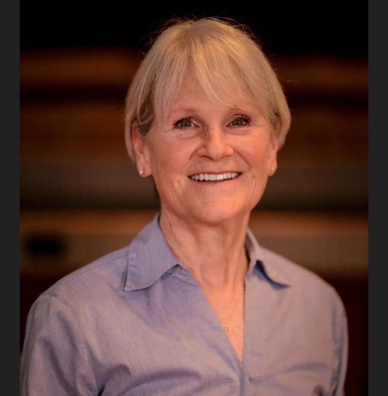 Claire Yarrington Teaches Profty’s Common Sense Singing Lessons Balanced Vocal Registration Technic